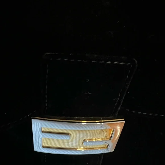 Fendi Black Velvet Baguette Bag with Gold-Tone Hardware - Picture 6 of 10